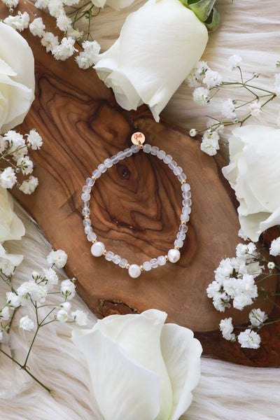 Pearlescent Dreams Gemstone Bracelet