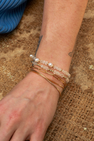 Pearlescent Dreams Gemstone Bracelet