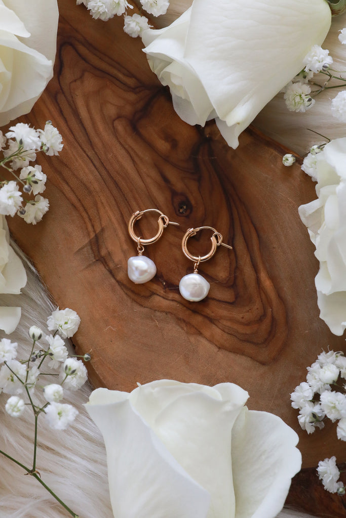 Sage Pearl Huggies Earrings - Goldfilled Sage Pearl Huggies Earrings - Goldfilled