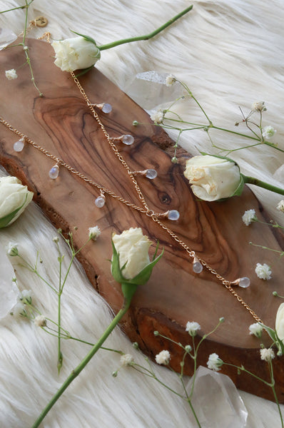 Waterfall Rainbow Moonstone Goldfilled Lariat