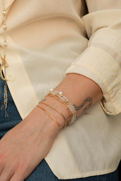 Pearlescent Dreams Gemstone Bracelet