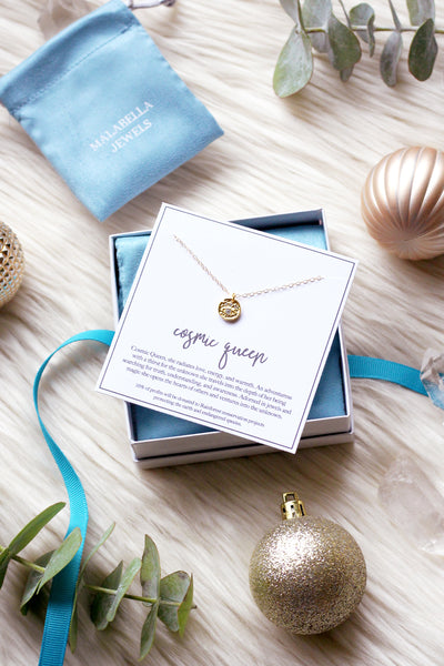 Gift Box + Ribbon Wrap