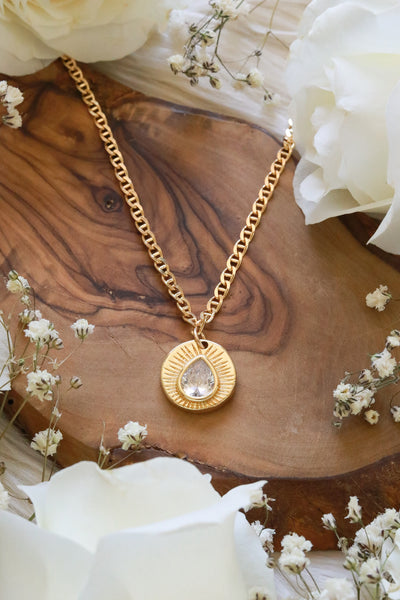 Astra Gold Necklace