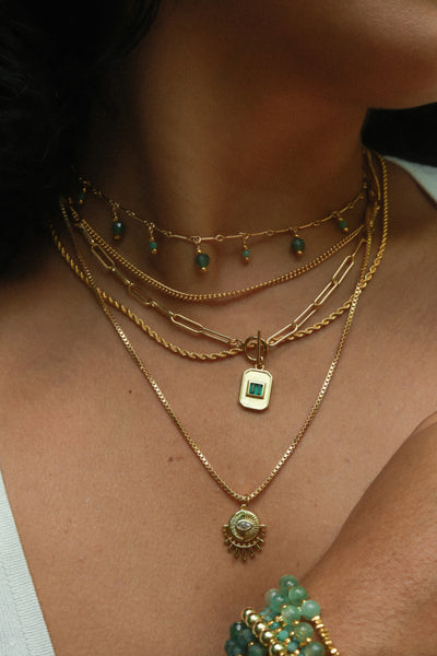 Emerald Eyes Golden Link Necklace