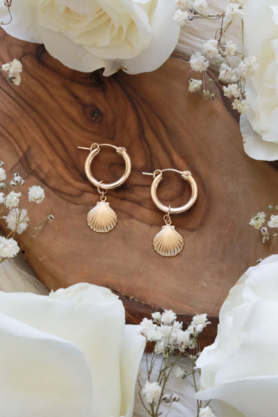 Sandy Goldfilled Huggies Earrings